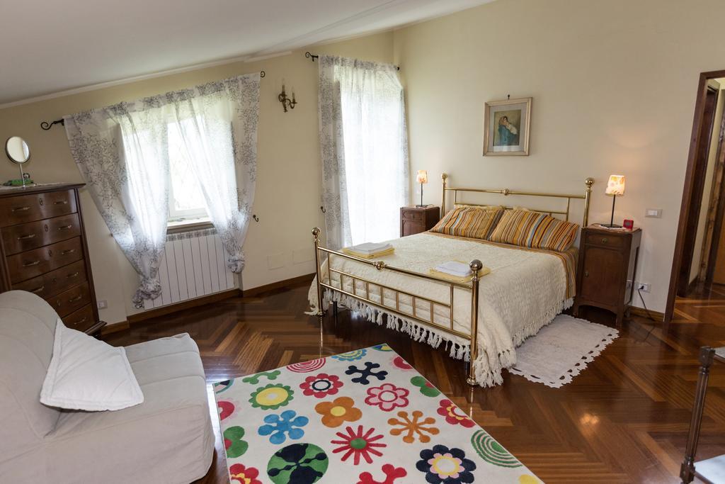 Patrian Bed & Breakfast Гротаферата Стая снимка